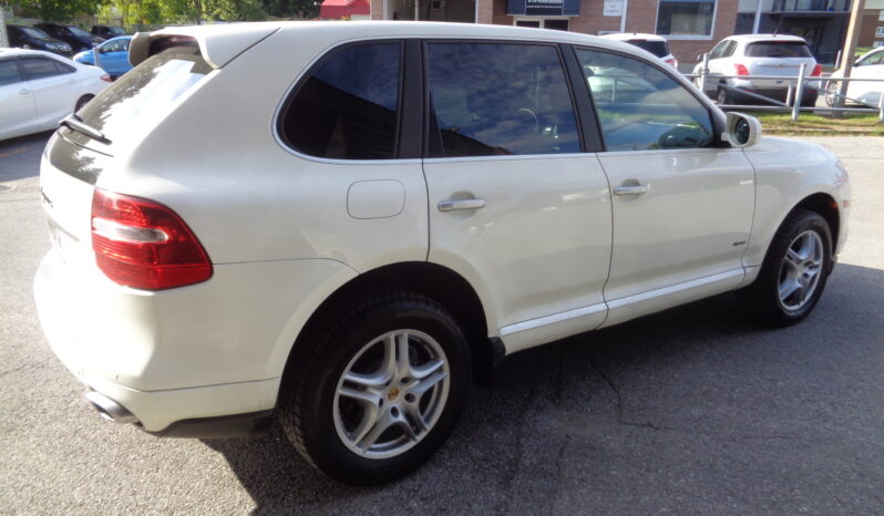 PORSCHE CAYENNE 2010 complet