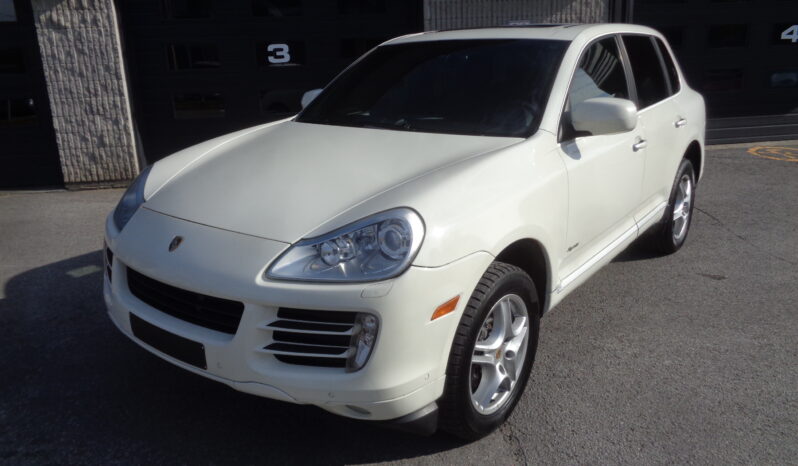 PORSCHE CAYENNE 2010 complet