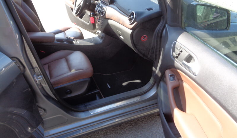 MERCEDES B250 SPORT 2013 complet