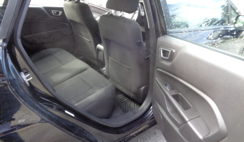 FORD FIESTA SE 2015 complet