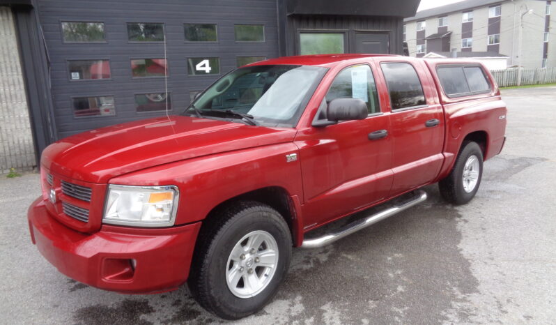 DODGE DAKOTA SXT 4X4 4.7 MAGNUM *** VENDU *** complet