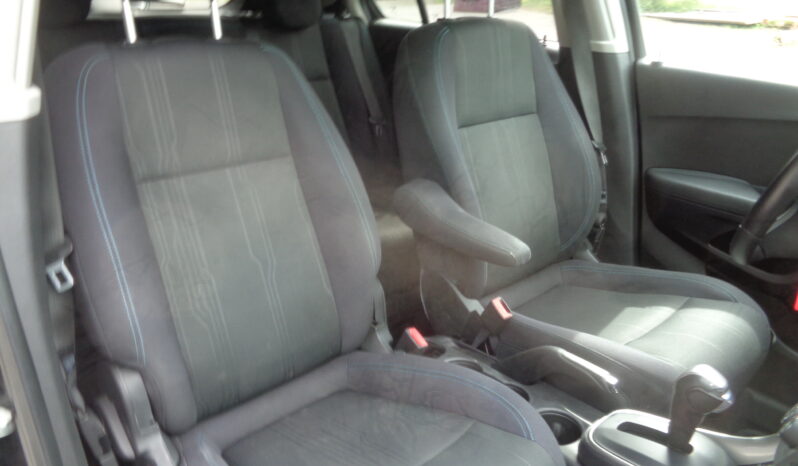 CHEVROLET TRAX LT AWD complet