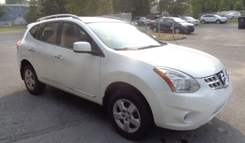NISSAN ROGUE 4X4 2013 *** VENDU *** complet
