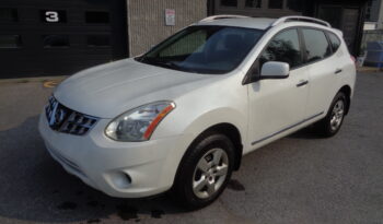 NISSAN ROGUE 4X4 2013 *** VENDU *** complet