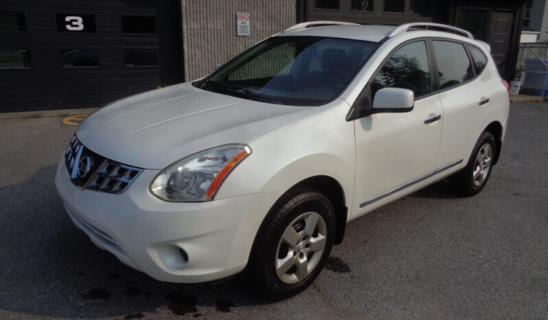 NISSAN ROGUE 4X4 2013 *** VENDU *** complet