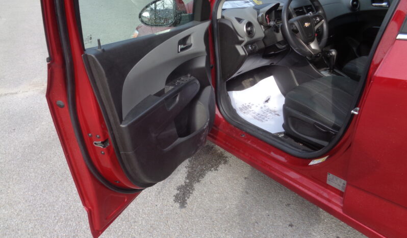 CHEVROLET SONIC LT AUTOMATIQUE *** VENDU *** complet