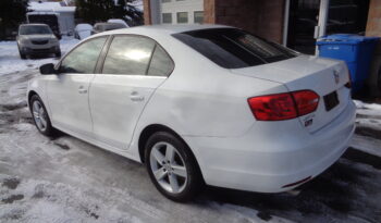 VOLKSWAGEN JETTA COMFORTLINE TSI 2014 complet